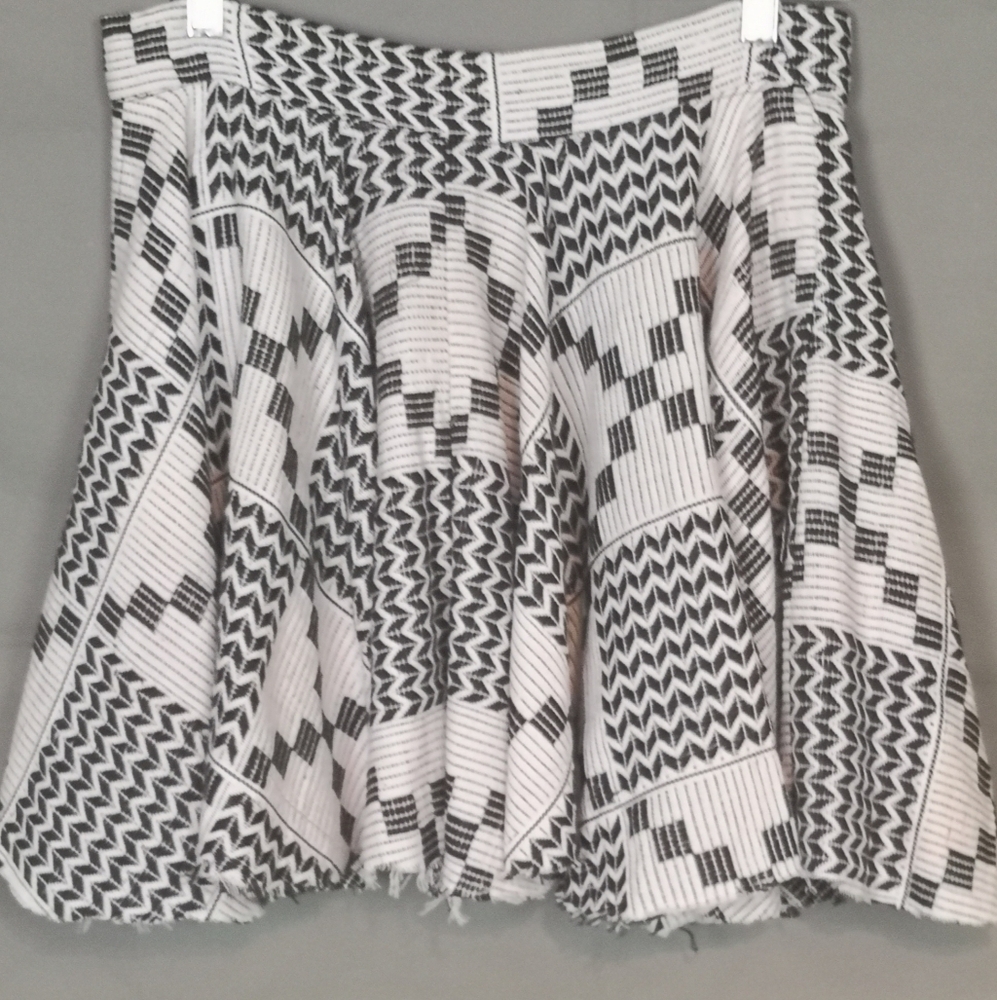 Neo-vintage Voluminous Vir-go' Checkerboard Double Dice  Print Mini Circle Skirt